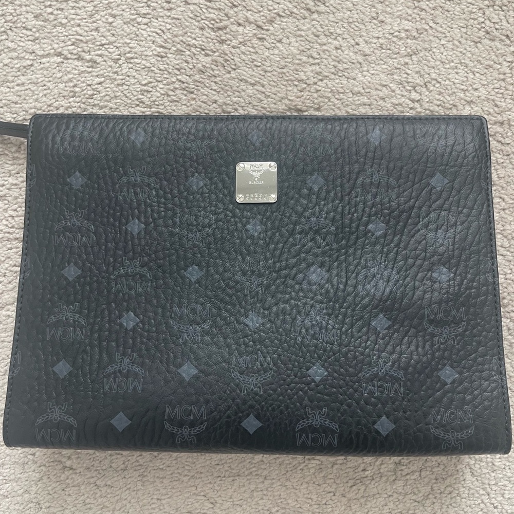 MCM Black Leather Women'ss Clutch